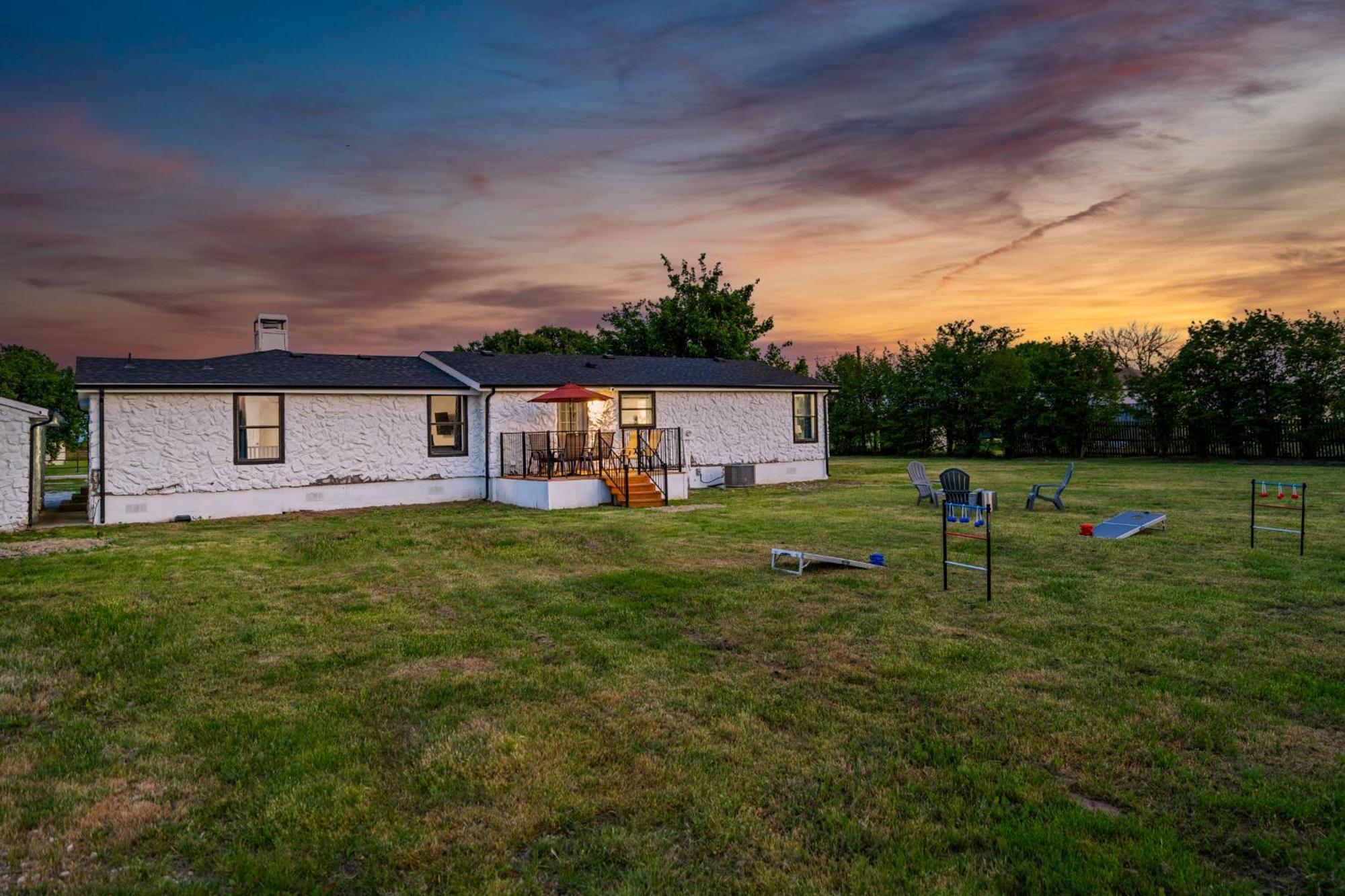 Homify360 - The Ranch One Level Home Near Lake Wylie Extérieur photo